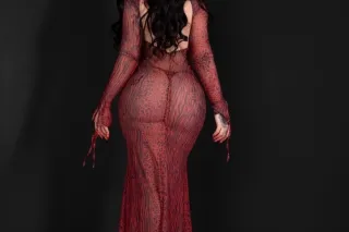 sexy tattooed goddess - Image 10