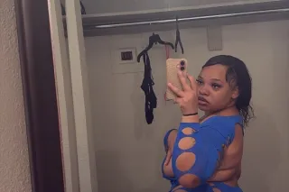 wet and ready 💦👅 - 25 - Image 4
