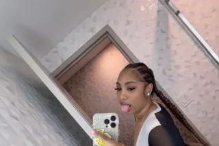 Upscale Ebony Beauty 👑 Big Boo... - Image 1