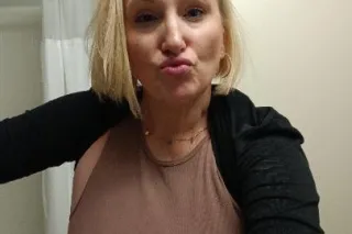LOOKING FOR A FEW KEEPERS 4 THE MILF OF THE YEAR - Image 5