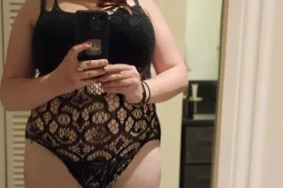 Thick thighs DDD's No gag refl... - Image 3
