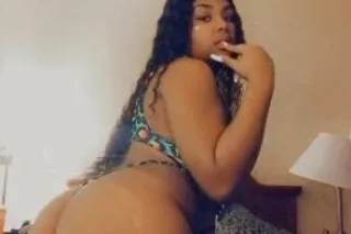 Tow girls available For✅💕Incall💕Outcall🍑 video content sell💕Car date💕Hotel Fun💕24/7 ✅ - Image 5
