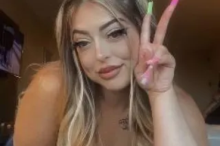 🍑 GREEK GODDESS 🍑💦 DOUBLES AVA... - Image 3