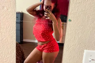 Come party with a young baddie😍💕 - Image 4
