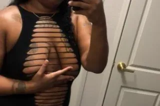 LEAVING SOON 2GIRLS AVAIL Come... - Image 3