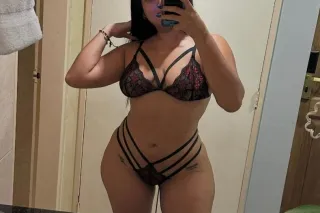 🍑Hola amor, soy una latina nue... - Image 1