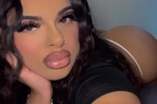 Pretty Petite Sexy Latina 💕🍭 HABLO ESPANOL - Image 2