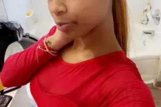 OUTCALLS ONLY - 20 - Image 1