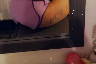 Thick Sexy Latina - Image 7