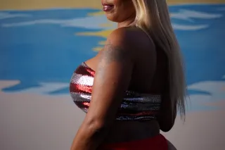 Unforgettable Bombshell💦Let's ... - Image 2