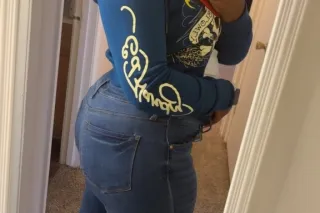 Kick it with BIG BOOTY JUDY 🍑🍫🫦 DIFFERENT from the REST 😌🫠 - Image 3