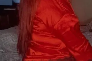 sexy red head ready to please ... - Image 4