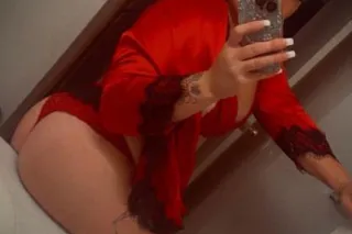 sexy red head ready to please - Image 7