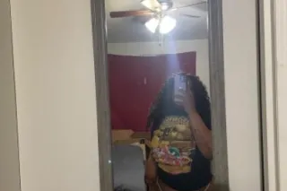 PRETTY GIRL PEACH, YOUR FAVORITE FREAK IS AVAILABLE NOW!! WATCH THIS FAT ASS WORK! TWO GIRL SPECIALIS BACK AND BETTER BABY🥰🍑💦 - Image 5