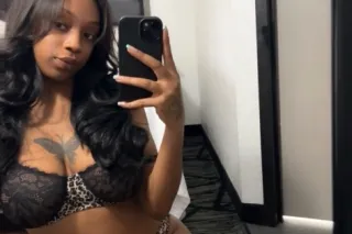 Big natural boobs 🍒🤩 Cum play ... - Image 3