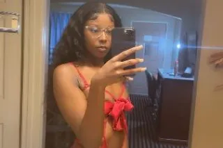 Top Tier⭐💦 Creamy Phat Pussy 💦🥰 FaceTime Show Content 🫶🏾💦🥰 - Image 6