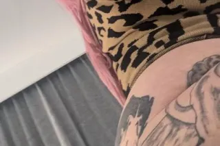 👀💥DOUBLE TROUBLE 👅 ROUND PLUMP JUICY 💦BOOTY💥💨MASSIVE SMOTHERING TITTIES 💋 2GIRL SHOW - Image 8