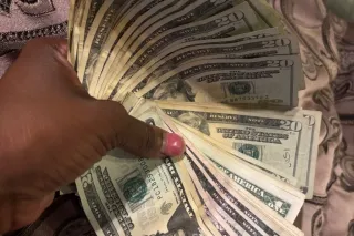 lets party slim petite🥶🥶🥶💰💰💰💰 - Image 6