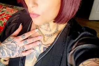 Its me Naughty Nadia - Image 9