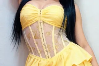 💕LATINA SEXY 💕 - Image 1