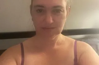 Hot 🔥 Available MILF 😘 Hot & Ready 4 hookup🥵 - Image 2