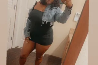 ⏰🥳Happy Hour Special Till 3pm⏰🥳💲100.00 Mouth Therapy Special😩🫠Come Relax & Release😤💦Cozy Private Tukwila Incall Near Southcenter Mall💕🥰 💙🏈GO HAWKS💚🏈 - Image 6