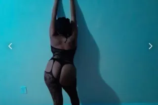 Jamaican Roxanne Sexxy Freaky ... - Image 1