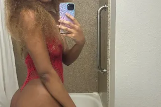 Slim Thick👠Nice Titts💦DeepThroat😏Juicy Pussy⭐💲AVAILABLE 24/7🚨 - Image 2