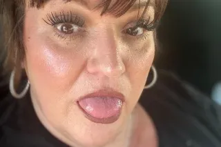💦💦JUICY WHITE BBW COUGAR💦💦 - Image 8