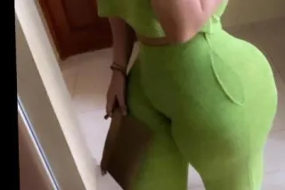 Dominican Queen - 30 - Image 2