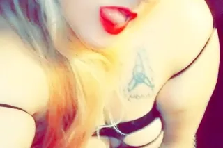 Feeling naughty 💋 - 35 - Image 2