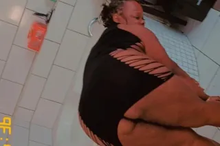 SUPER HEAD & SUPER COOCHIE 🔥 🍑... - Image 3