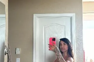 Sexy Petite Latina Mami - Image 10