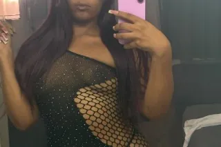 💋available for gentlemen who a... - Image 2