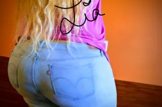 UPSCALE 💙 INCALL 💚 TODAY 💙🌎💚 B... - Image 4