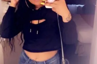 🌺Brazilian beauty 🌺 SI HABLA E... - Image 1