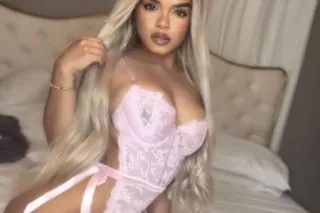 sexy latina ready for party - Image 4