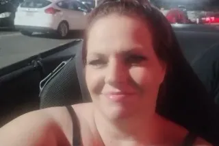 Sexy Milf - Image 2