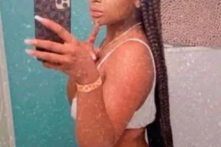 sexy black trans - 21 - Image 3