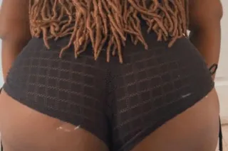 ready to fuck and suck some di... - Image 2