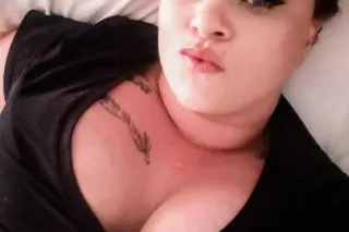 🍉Triple Ds to please💧Thick Thighs Nice Behind💧Lady in the streets Freak in the sheets👅 - Image 6