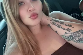 PRETTY & THICK PAWG 💦🌸🎀🥰😘 👯♀2 ... - Image 3