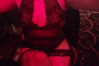 Goth GF of Your Wildest Dreams... - Image 2