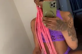 Creamy Squirter💦💦💦 in and out - Image 8