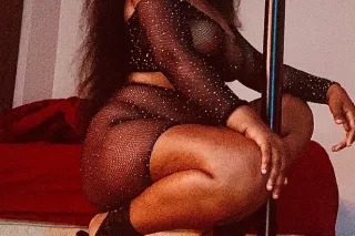 CARDATES LETS HAVE SUM FUN 😈💋 COME BEND ME OVER 🫦💦 - Image 4