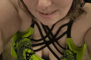 Hot mama - 37 - Image 1