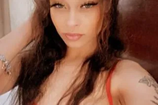 Rosie Is Back 🖤🖤 - 26 - Image 1