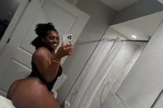 The One and only Kandi🍫 - 23 - Image 2