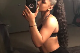 Yummy Yella Funsize Baby😋😩 - 2... - Image 1