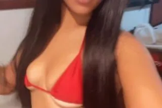 colombian mami💦🫶🏽visitng ask a... - Image 1